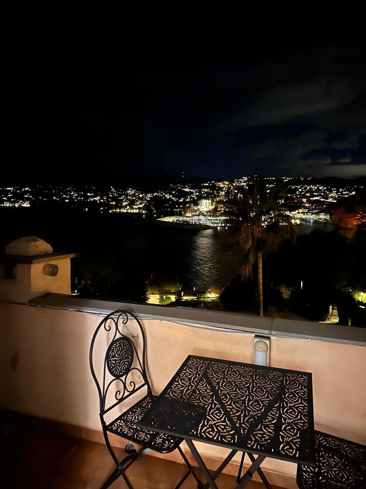 Welcome Riviera - Attico San Faustino 165 Mq Piu 110 Mq Di Terrazza- In Villa 700 ,Vista Mare Strepitosa-100 M Dalla Spiaggia-Parking Esclusivo Рапало Екстериор снимка